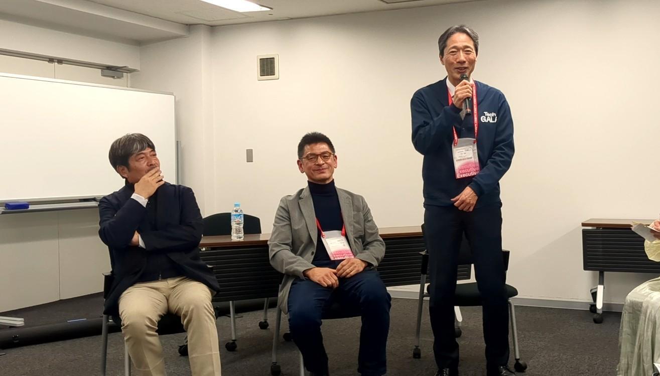 左から、椙山泰生氏（学校法人椙山女学園理事長）、山岸敬和氏（南山大学副学長）、中田英雄氏（名古屋市副市長）